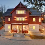 Отель Odkrywcow 3*