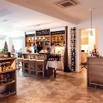 Отель Odkrywcow