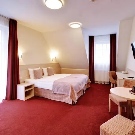 Odkrywców Hotel