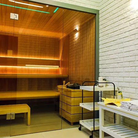 Otel Odkrywcow 3*