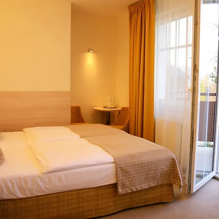 Odkrywcow Hotel